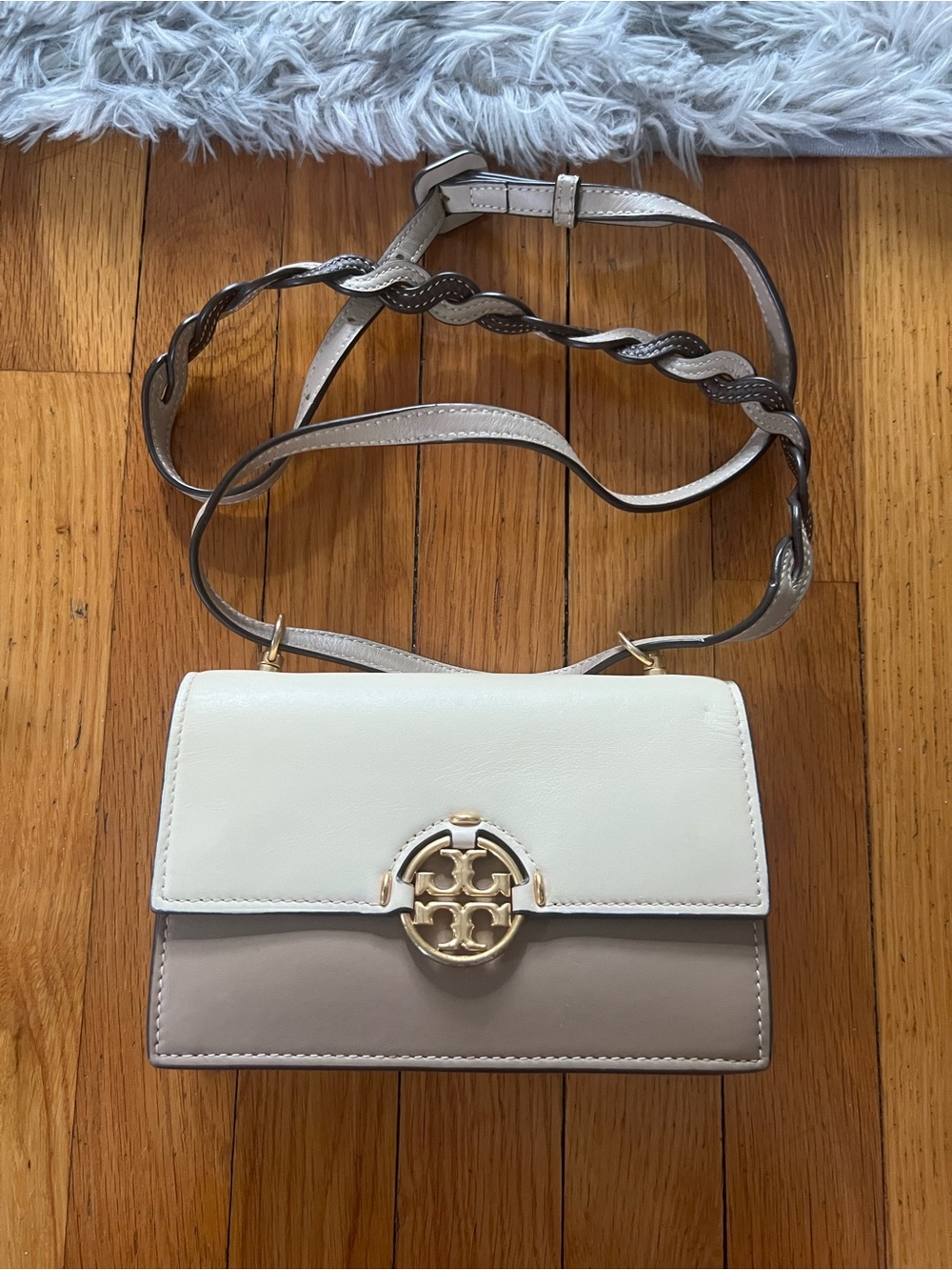 Tory Burch Colorblock Leather Crossbody Bag in White & Taupe
